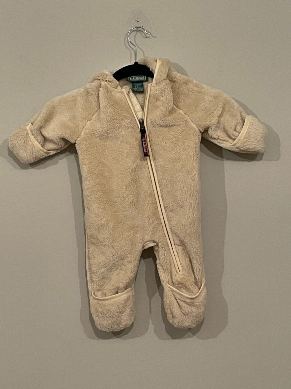 L.L.Bean Infant Hi-Pile Fleece Bear Bunting Snowsuit 0–3 Months Cream